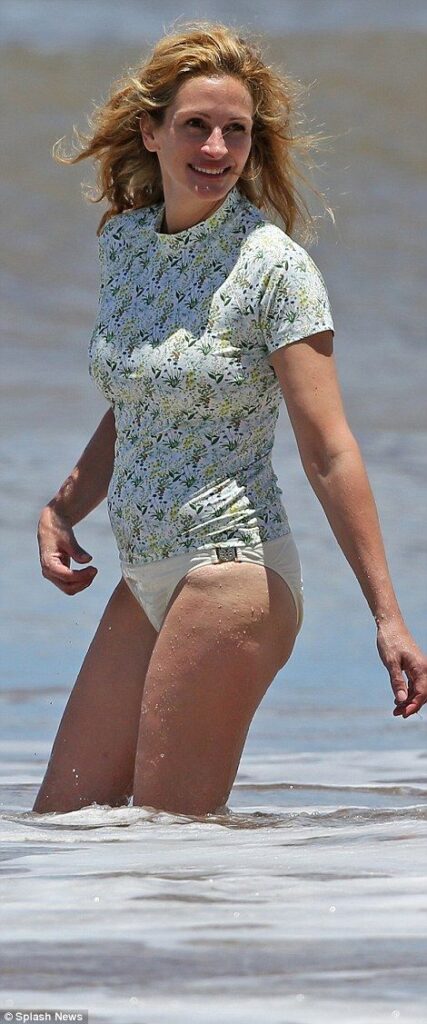 Julia Roberts Beautiful Images