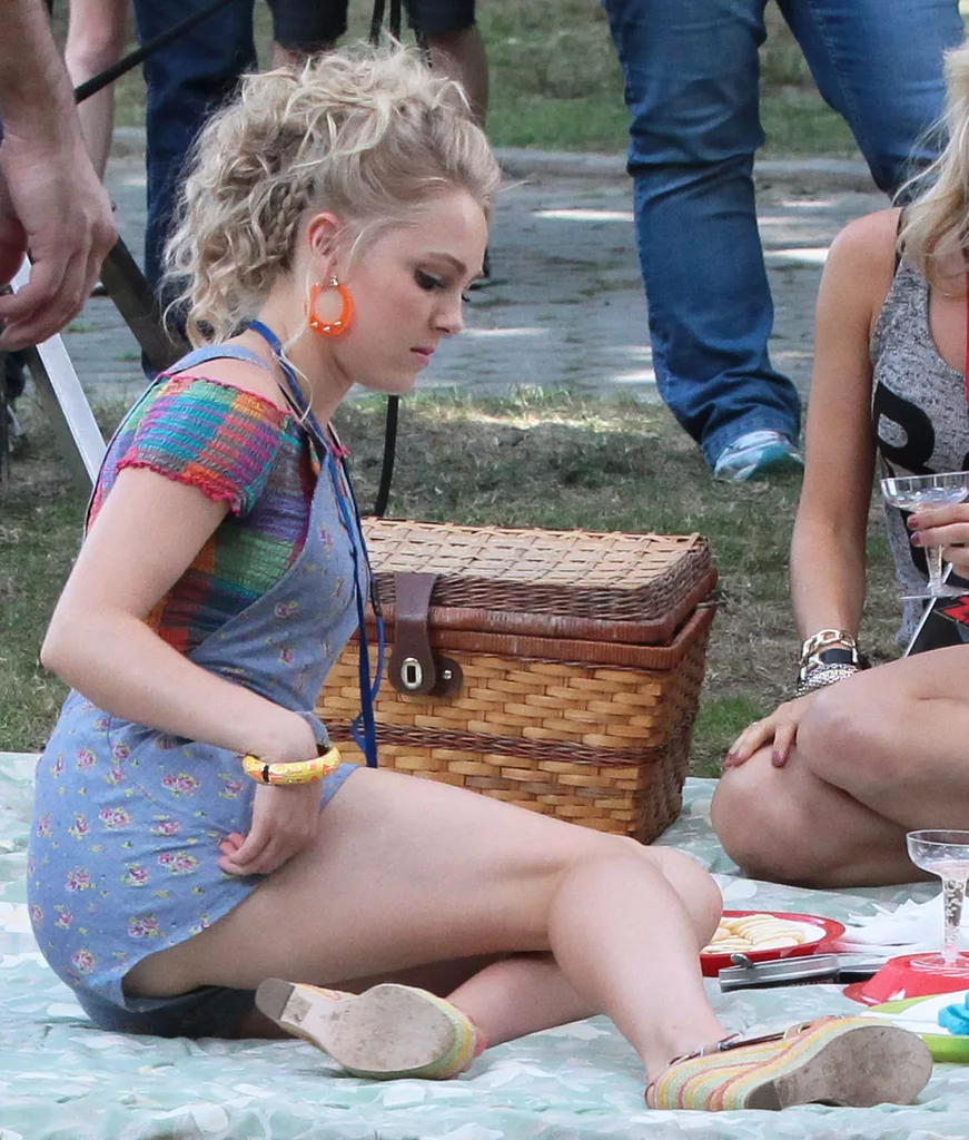 AnnaSophia Robb Beautiful Images